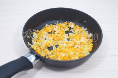 Суп с шампиньонами и картофелем Суп с шампиньонами и картофелем