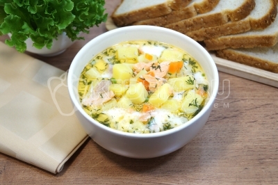 Уха из форели со сливками Уха из форели со сливками