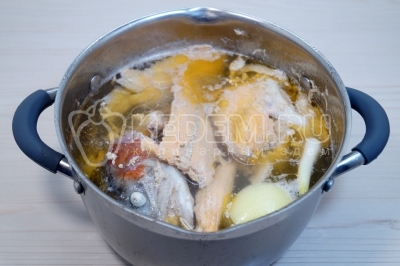 Уха из форели со сливками Уха из форели со сливками