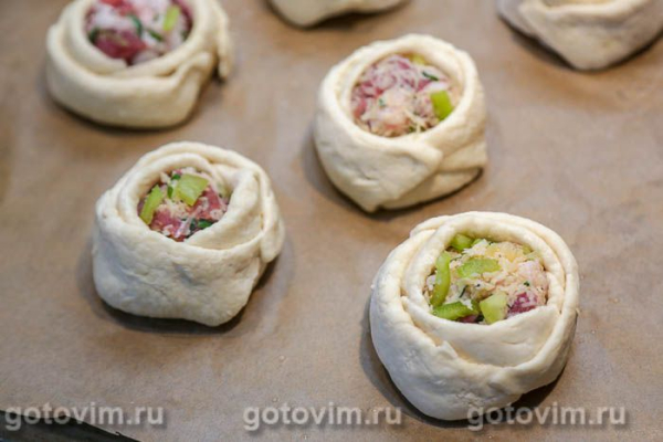 Кныши с рубленым мясом и сыром