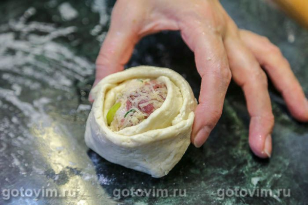 Кныши с рубленым мясом и сыром