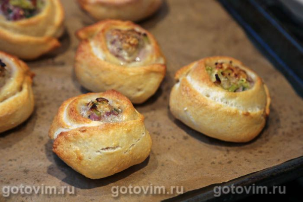 Кныши с рубленым мясом и сыром