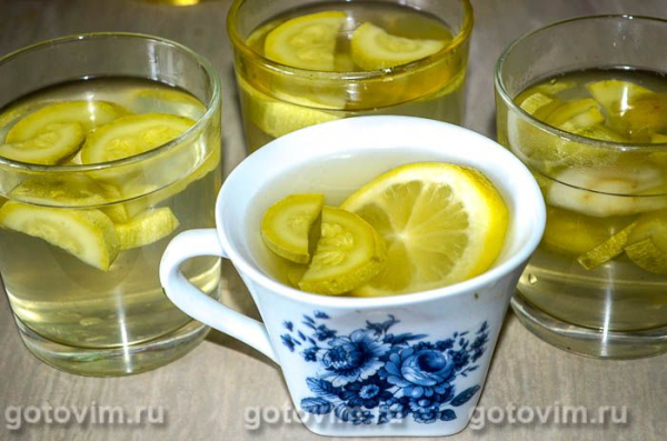 Летний компот из молодых кабачков с лимоном Летний компот из молодых кабачков с лимоном