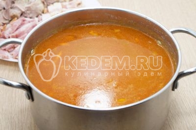 Солянка с перловкой «Таежная»