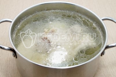 Солянка с перловкой «Таежная»