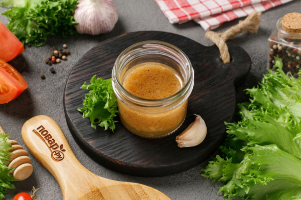 
            9 лучших заправок, чтобы сделать греческий салат ещё вкуснее        