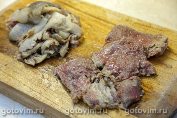 Говяжьи губы отварные Говяжьи губы отварные