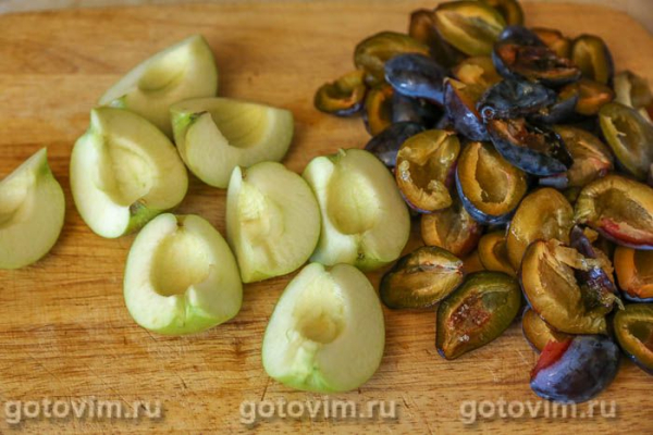 Компот из слив и яблок на зиму