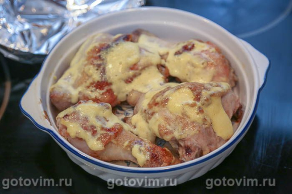 «Курица под снегом» из запеченных взбитых белков «Курица под снегом» из запеченных взбитых белков