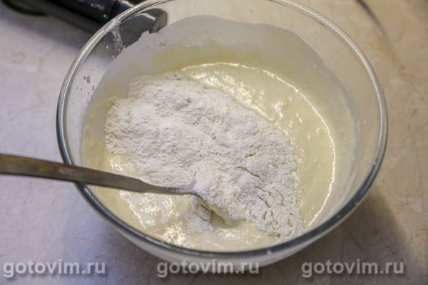 Маффины с черной смородиной