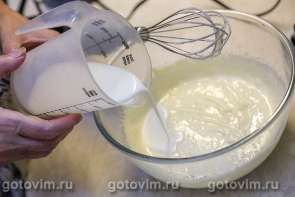 Маффины с черной смородиной