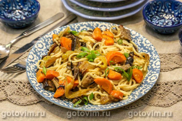 Макароны с печеными овощами и сыром