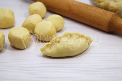 Пироги с капустой и яйцом в духовке