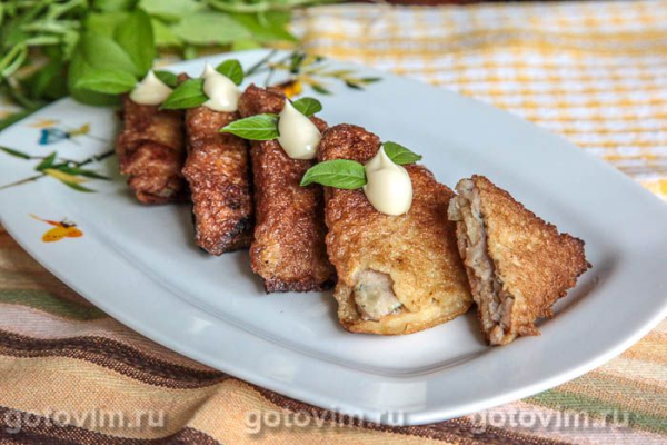 Блины-треугольники с начинкой Блины-треугольники с начинкой