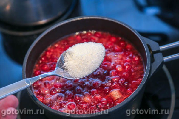 Морс из клюквы с имбирем