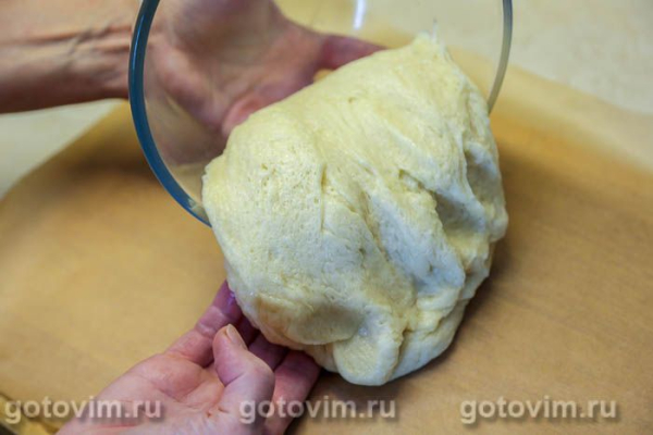 Пирог-плетенка с белыми грибами в сметане с яйцом Пирог-плетенка с белыми грибами в сметане с яйцом