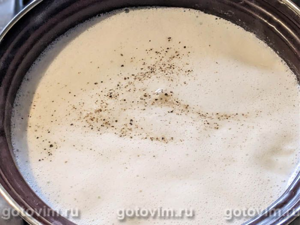 Сырный суп с овощами, креветками и мидиями Сырный суп с овощами, креветками и мидиями