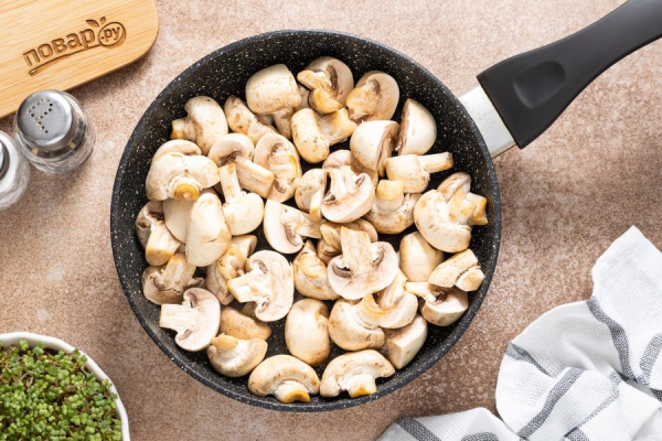 Вёшенки и шампиньоны: что полезнее
Вёшенки и шампиньоны: что полезнее