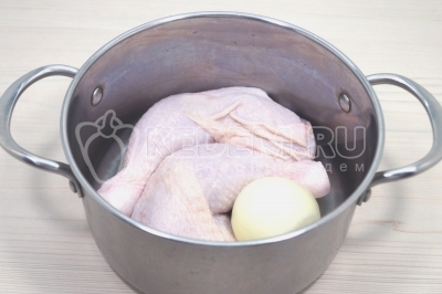 Домашняя лапша с курицей Домашняя лапша с курицей