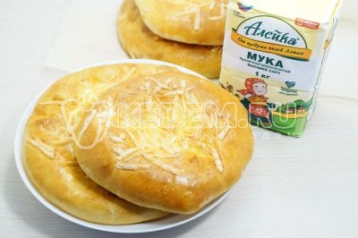 Лепёшки с сыром в духовке