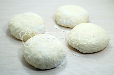 Лепёшки с сыром в духовке